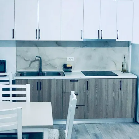 Apartment Daily Alma *